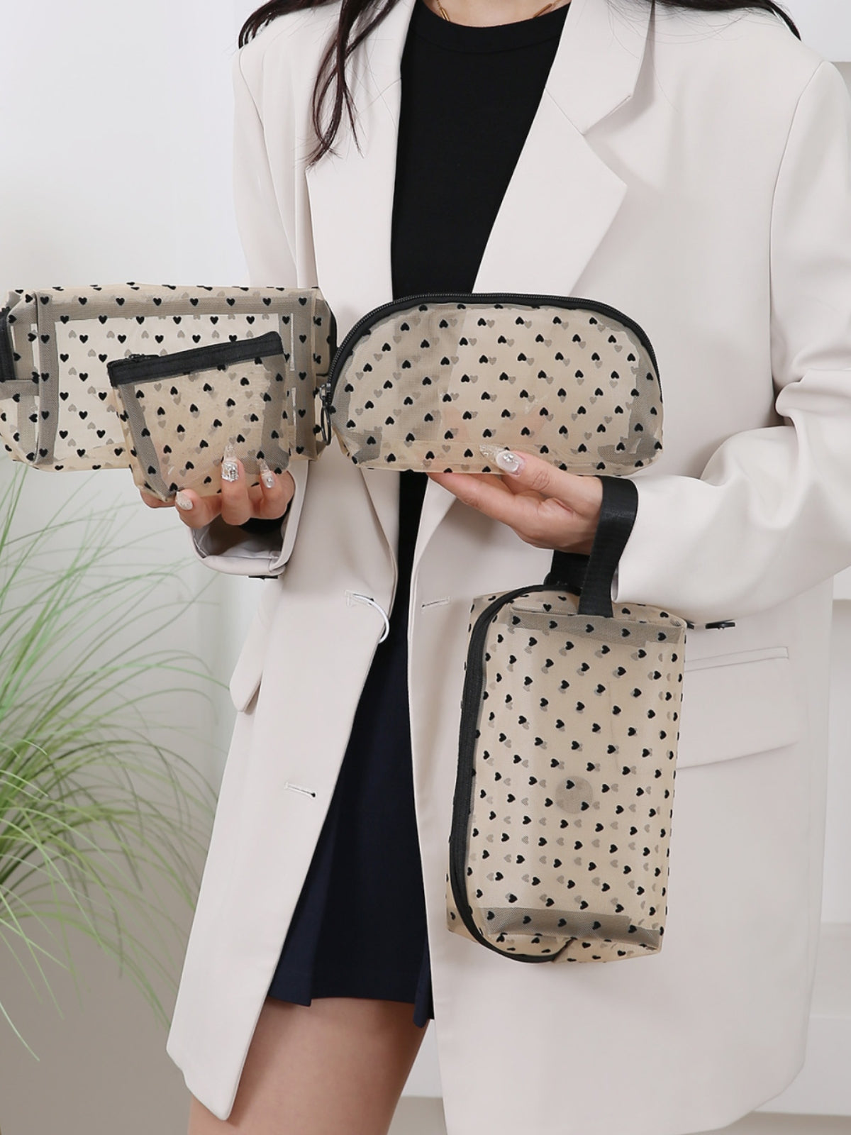 Cosmetic bag 4- Piece Heart Polyester Storage Bag