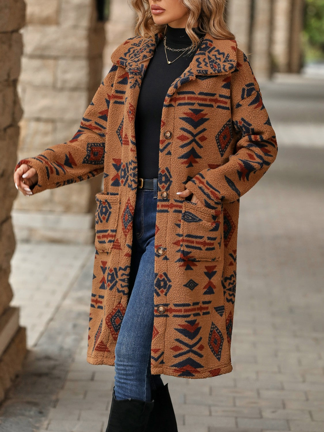 A Cozy Geometric Pocketed Dropped Shoulder Coat