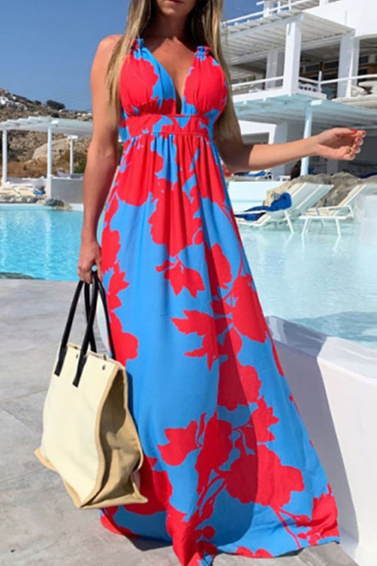 A A stunning Halter Neck Maxi Dress